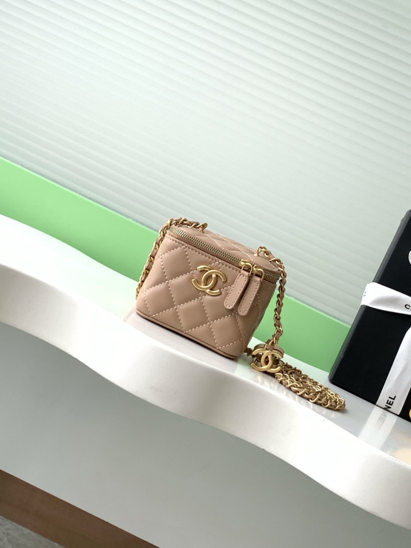 Ch**el cosmetic bags